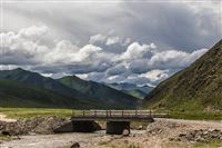 The Road to Yushu
