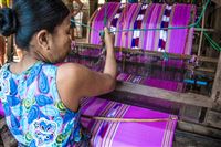 Bilu Kyun Island weaving